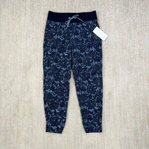 NWT Athleta Blue Floral Trekkie North Joggers Pull On Pants 6 Hiking